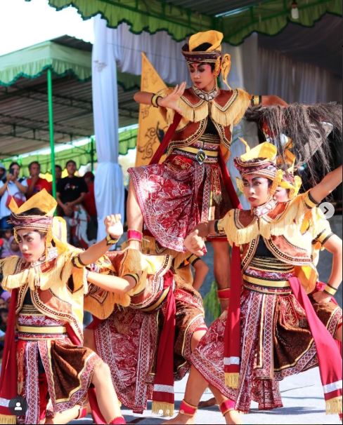 pertunjukkan seni tari Langen Budi Sedyo Utomo